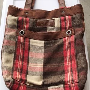 Adorable a&f camp plaid tote bag